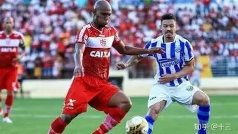 周冬雨力争夺得最年轻“三金”影后荣誉