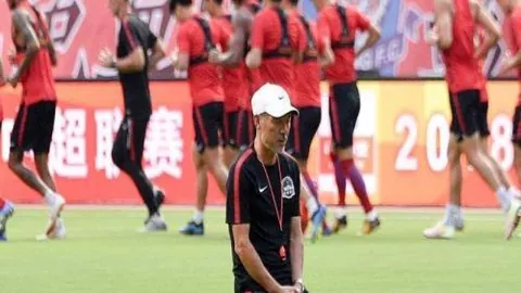 足球界重磅！教练证持有者激增11.4万，广阔舞台等你翱翔！